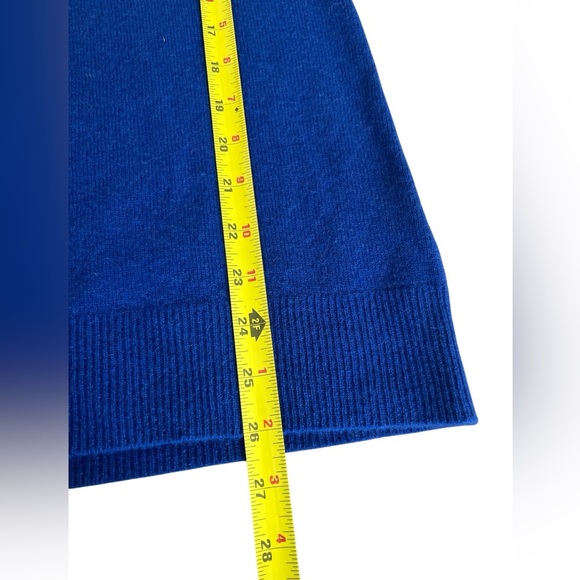 NEW Alex Marie Ladies Cobalt Blue Cashmere Sweater Size Medium - Picture 5 of 6